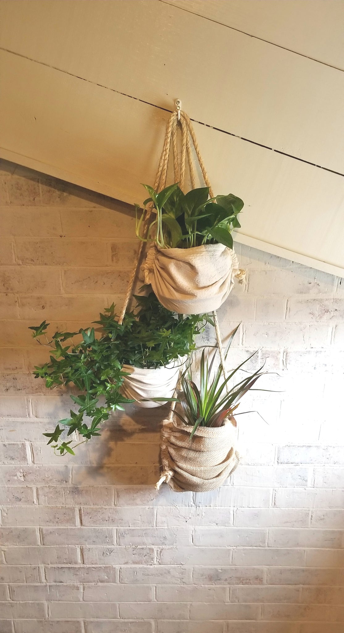farmhouse hanging planter Indoor Hanging Planters, Wall Plant Holders, Hanging Planters, Farmhouse Plant Hanger, Farmhouse Plant Holder, Burlap Plant Hanger