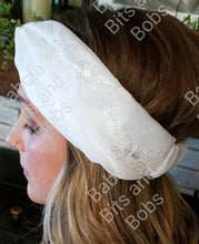 Load image into Gallery viewer, Knotted Headband
